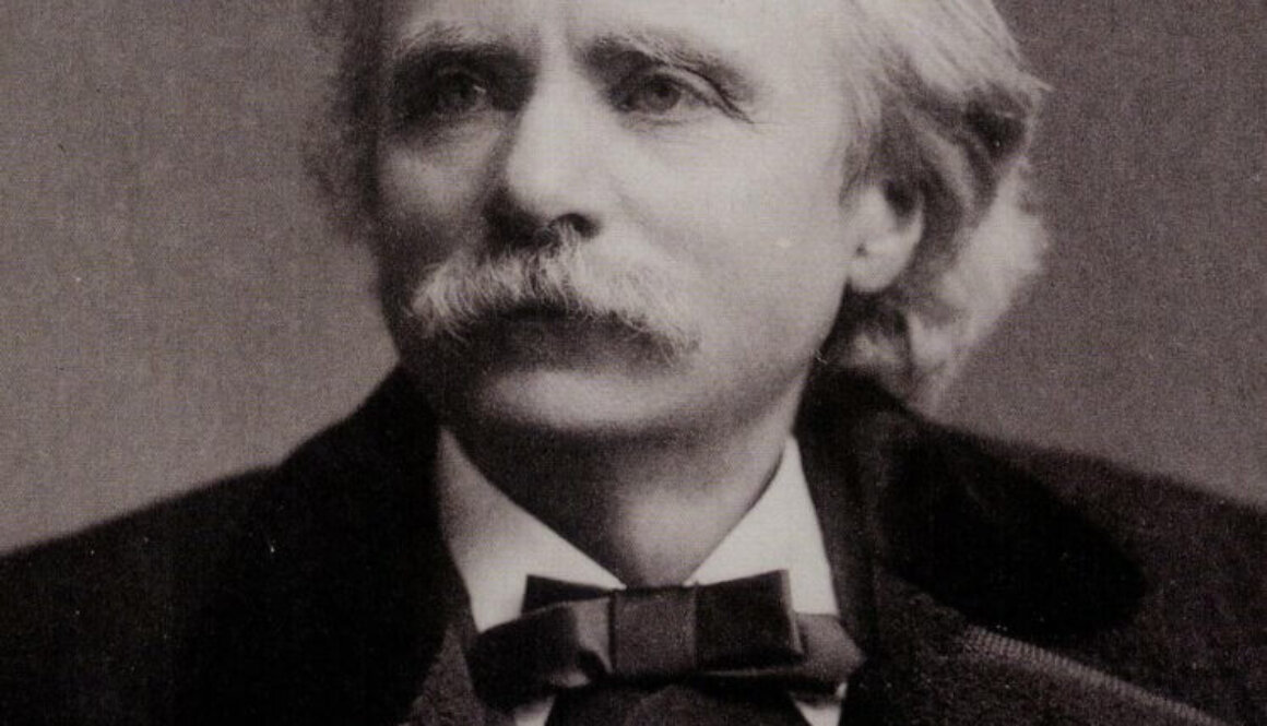 Edvard_Grieg_portrait_(cropped)